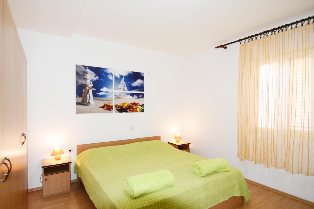 Apartments Barbati Kustići Kültér fotó