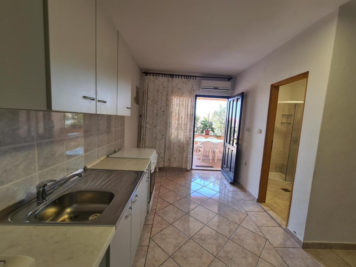 Apartments Barbati Kustići Kültér fotó
