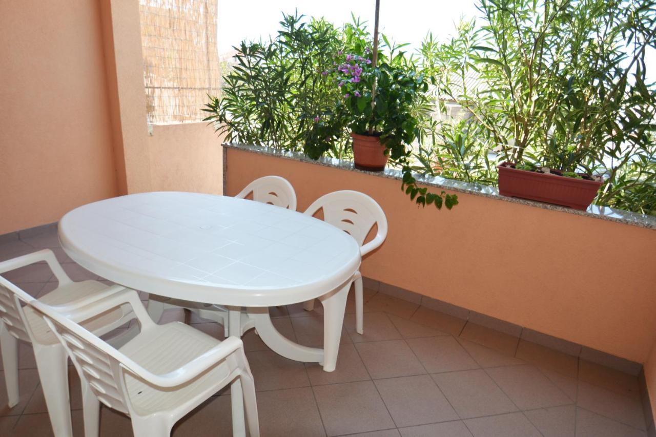 Apartments Barbati Kustići Kültér fotó