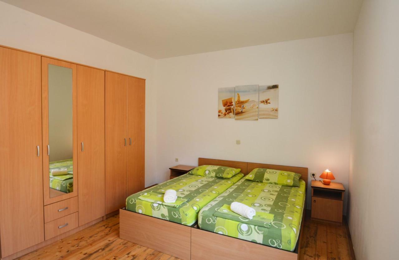 Apartments Barbati Kustići Kültér fotó